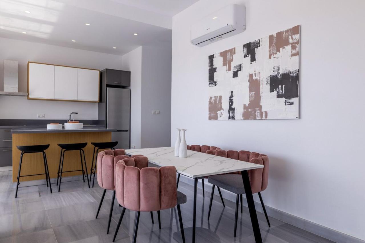 Premier 401 3 Bed Villa Paphos Ngoại thất bức ảnh