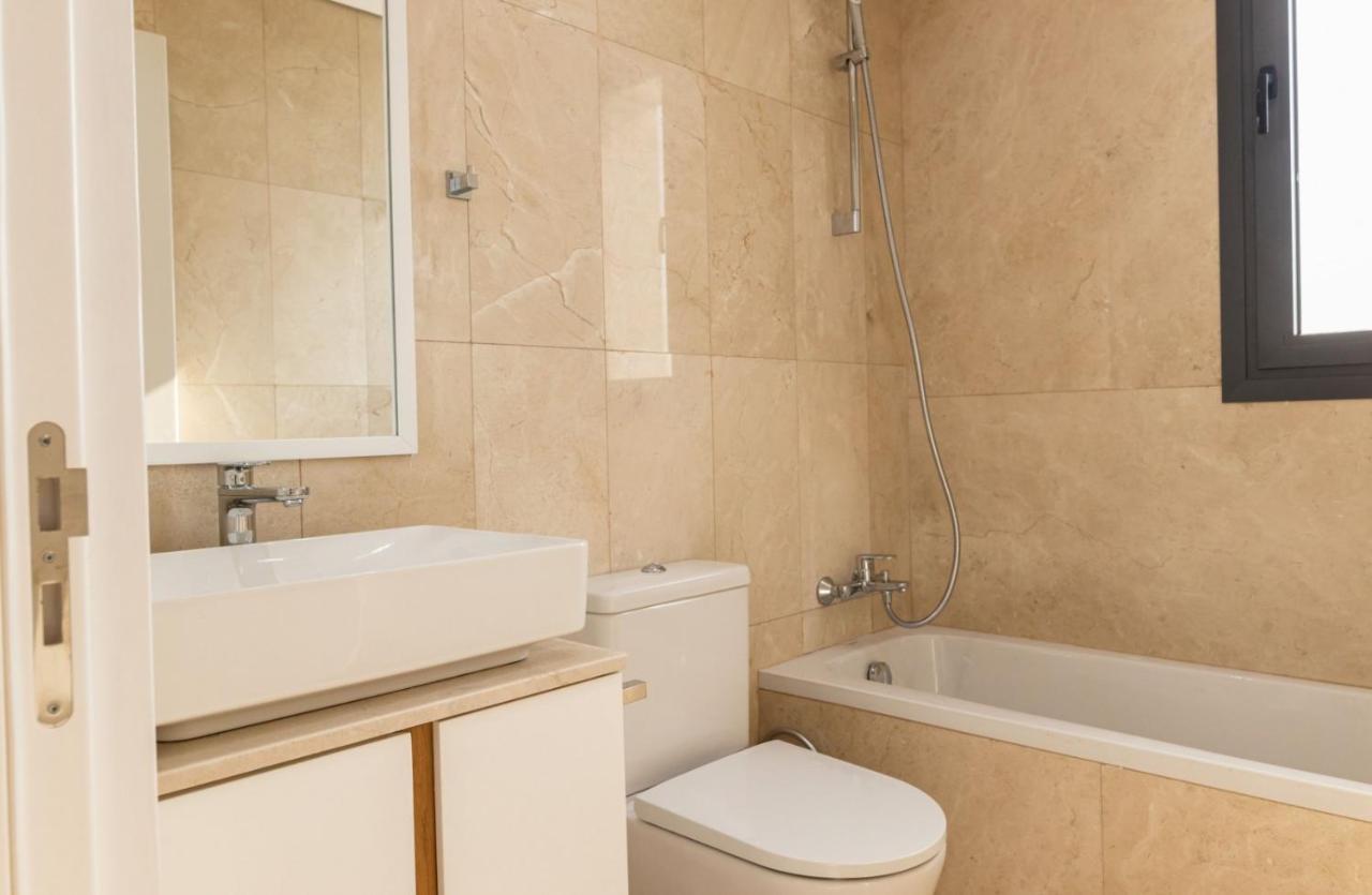 Premier 401 3 Bed Villa Paphos Ngoại thất bức ảnh